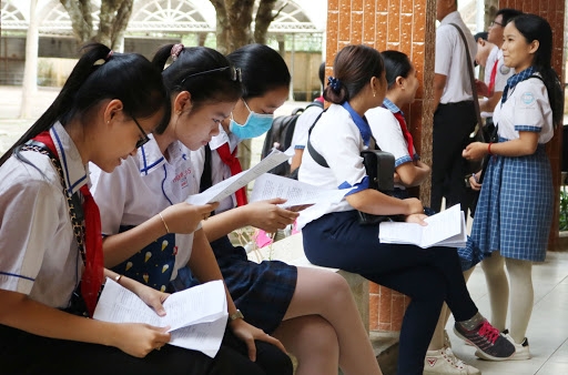 Thi tuyển sinh vào lớp 10