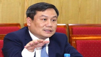 Bí thư Quảng Bình chỉ đạo dừng ngay việc chi 2,2 tỷ đồng mua cặp da tặng khách mời