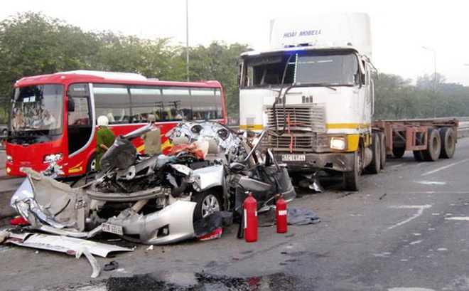 Tin tức tai nạn giao thông hôm nay, tin TNGT mới nhất, an toàn giao thông (ATGT)