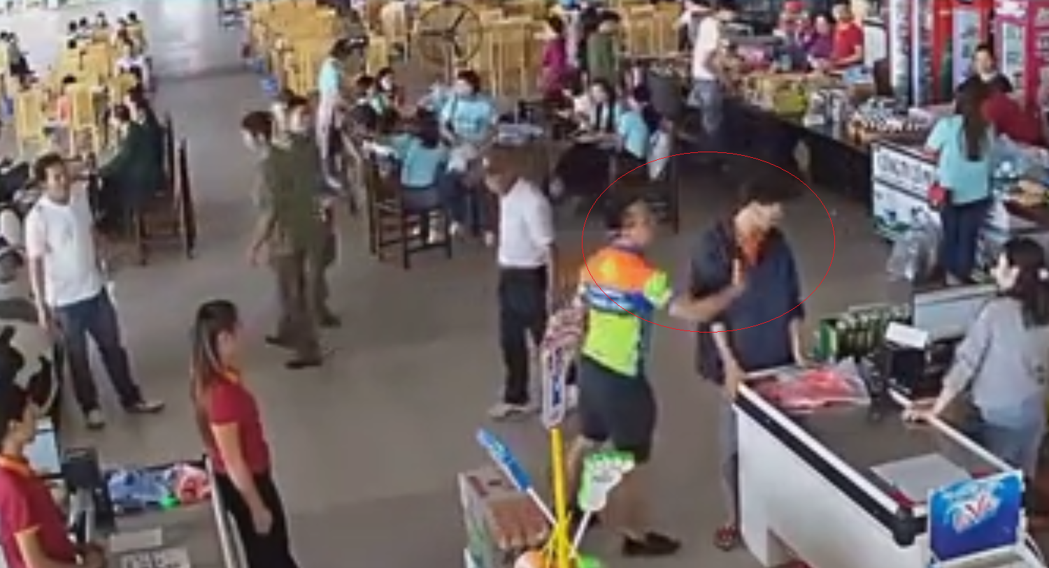 Thượng uý Nguyễn Xô Việt là con ai?