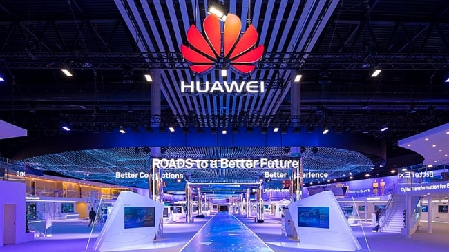Điện thoại Huawei cũ vẫn có thể cập nhật, Google im lặng