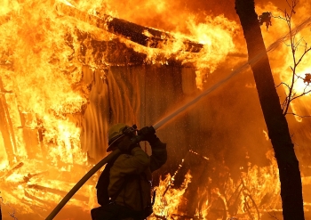 Cháy rừng ở California bùng phát dữ dội