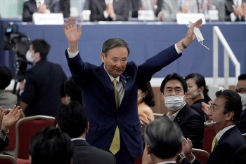 Ông Yoshihide Suga trở thành lãnh đạo đảng cầm quyền Nhật Bản
