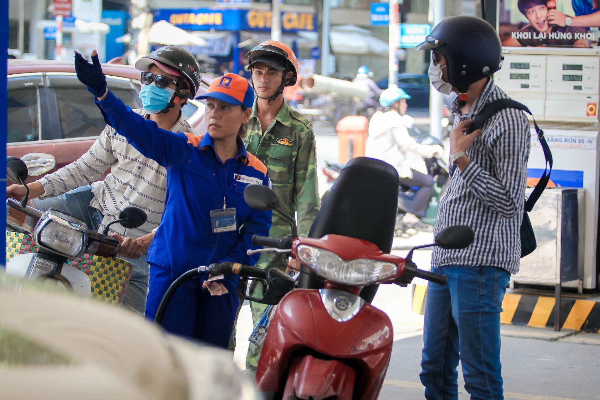 Từ 15h chiều 28/5, giá xăng chính thức tăng mạnh