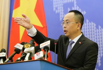 viet nam len tieng viec trung quoc trong rau tren dao phu lam