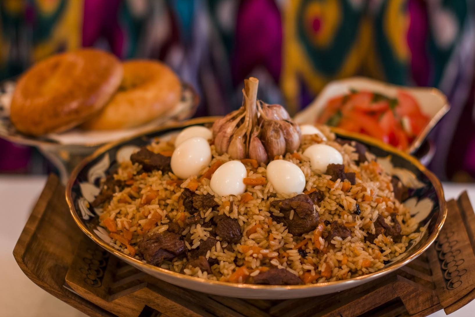 Khám phá nền ẩm thực độc đáo của đất nước Azerbaijan | Thời Đại