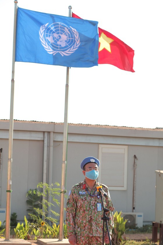 Trung tá Phạm Tân Phong, Phó cục trưởng Cục Gìn giữ hòa bình Việt Nam, Chỉ huy Trưởng lực lượng Gìn giữ hòa bình Việt Nam tại Nam Sudan.  Ảnh: sggp.org.vn