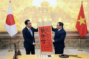 Thủ tướng Nhật Bản thăm Việt Nam: "Chân thành, Tình cảm, Tin cậy"