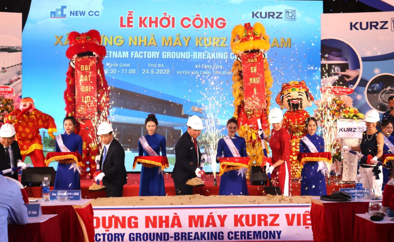 Lễ khởi công Dự án Nhà máy sản xuất của Công ty TNHH KURZ Việt Nam tại KCN Becamex VSIP Bình Định. Ảnh: binhdinh.gov.vn