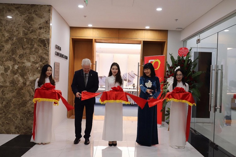 Thuỵ Sỹ tặng Học viện Ngoại giao Việt Nam Phòng Hội thảo Geneva thu nhỏ