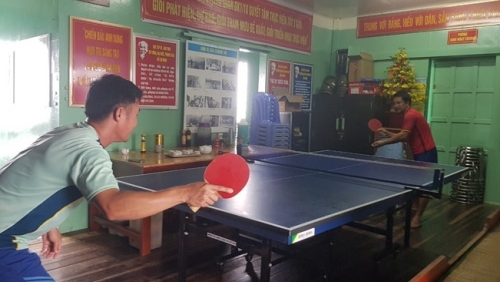 Lính nhà giàn quyết tâm 'đoạn tuyệt'… thuốc lá!