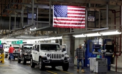 Thị trường ô tô Mỹ sụt giảm do giá bán và lãi vay cao