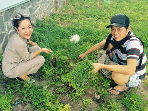 cuoc song gian di an com ca kho tuoi cay nhat co cua hoai linh