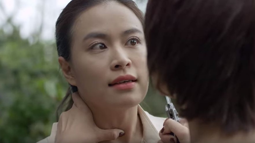 Lịch phát sóng, diễn biến mới nhất phim Mê cung tập 16: Lam Anh ngã giá 30 tỷ để giải cứu Khánh "búa"