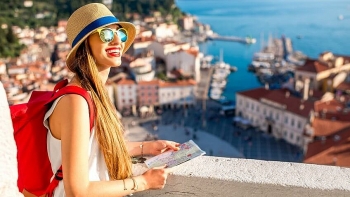 10 hành động có thể khiến du khách bị bắt giữ khi đi du lịch nước ngoài