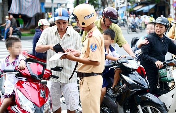 Xử lý hơn 4.000 trường hợp vi phạm giao thông trong ngày 1/9