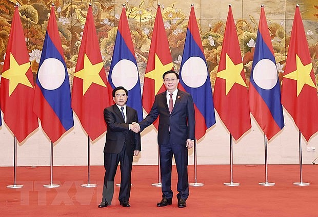 Quan hệ hợp tác Việt Nam-Lào giữ đà phát triển trên tất cả các kênh | Chính trị | Vietnam+ (VietnamPlus)