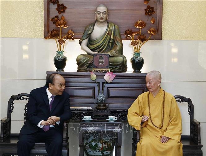 Chủ tịch nước thăm, chúc Tết Pháp chủ Giáo hội Phật giáo Việt Nam