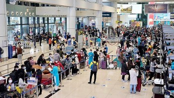 Hàng không tăng thêm hơn 250 chuyến bay đến Tân Sơn Nhất sau Tết