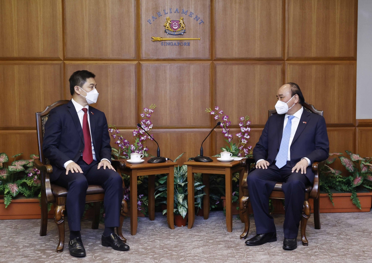 Chủ tịch nước Nguyễn Xuân Phúc và Chủ tịch Quốc hội Singapore Tan Chuan-Jin hội kiến