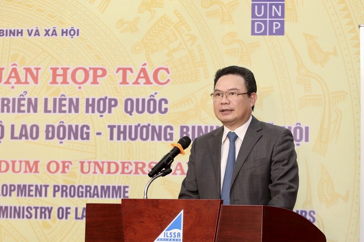 Thứ trưởng Bộ Lao động – Thương binh và Xã hội, Lê Văn Thanh phát biểu tại buổi lễ