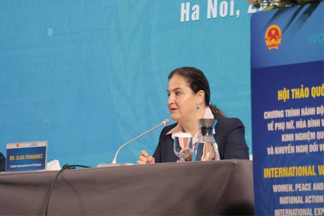 Bà Elisa Fernandez Saenz, Trưởng đại diện UN Women tại Việt Nam phát biểu tại Hội thảo.