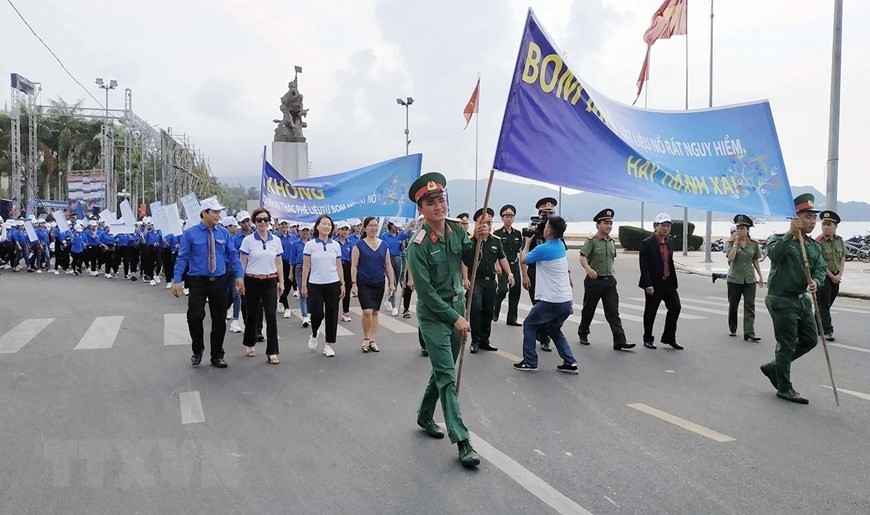 [Photo] Sớm đưa Việt Nam trở thành quốc gia không còn bom mìn | Xã hội | Vietnam+ (VietnamPlus)