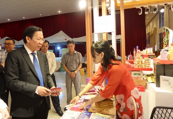 Tăng cường thúc đẩy hợp tác, đầu tư Việt Nam - Lào - Thái Lan ảnh 2