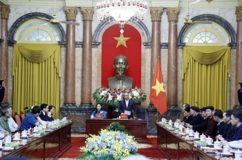 Chủ tịch nước gặp mặt người có uy tín trong đồng bào dân tộc thiểu số Tuyên Quang