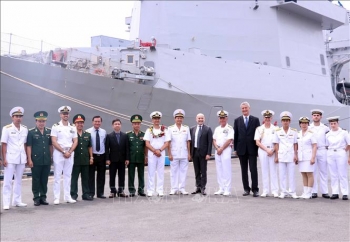 Tàu Hải quân Italy thăm Thành phố Hồ Chí Minh