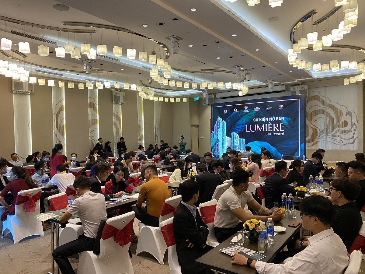Khách chốt căn nhanh chóng, hơn 2.000 căn LUMIÈRE Boulevard đã có chủ