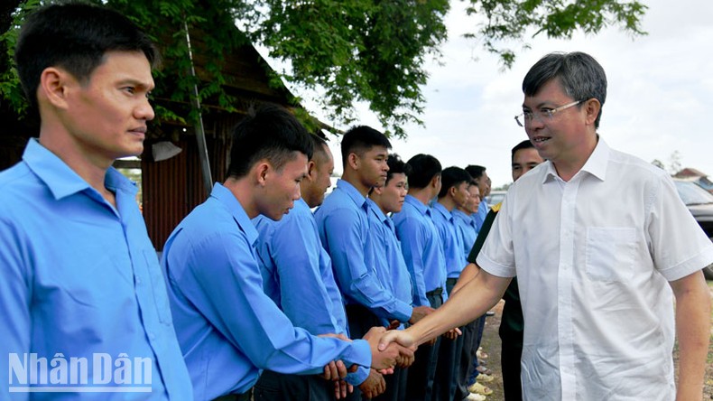 Kiên Giang: Tìm kiếm, quy tập 2.104 hài cốt liệt sĩ hy sinh tại Campuchia ảnh 1