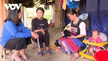 Phụ nữ vùng cao Lai Châu vận động người dân nói không với nạn tảo hôn