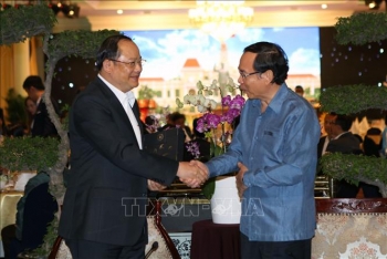 TP Hồ Chí Minh: Nâng cao hiệu quả hợp tác kinh tế tương xứng với mối quan hệ Việt Nam - Lào