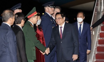 Thủ tướng tới Washington, chuẩn bị dự Hội nghị Cấp cao đặc biệt ASEAN - Mỹ
