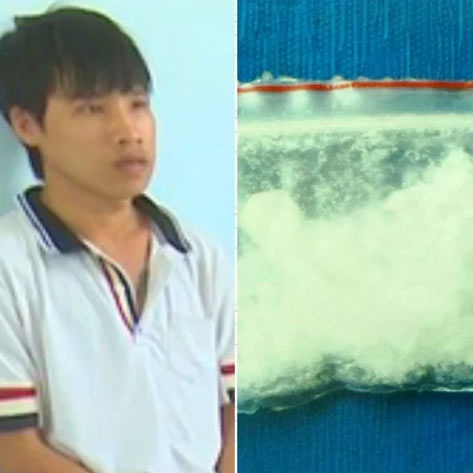 Thanh niên ném bọc ma túy đá rồi bỏ chạy khi bị CSGT kiểm tra hành chính
