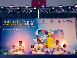 Những màn trình diễn độc đáo Ngày Quốc tế Yoga lần 5