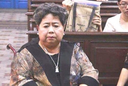 “Đại gia” Hứa Thị Phấn bị tuyên 20 năm tù