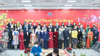 Giao lưu Tết: ASEAN và những người bạn