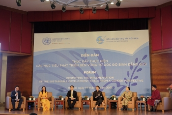 Nâng cao quyền năng cho phụ nữ vì một tương lai an toàn và bình đẳng Nâng cao quyền năng cho phụ nữ vì một tương lai an toàn và bình đẳng