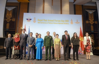 Những hình ảnh đẹp trong lễ Kỷ niệm Ngày lực lượng vũ trang Hoàng gia Thái Lan