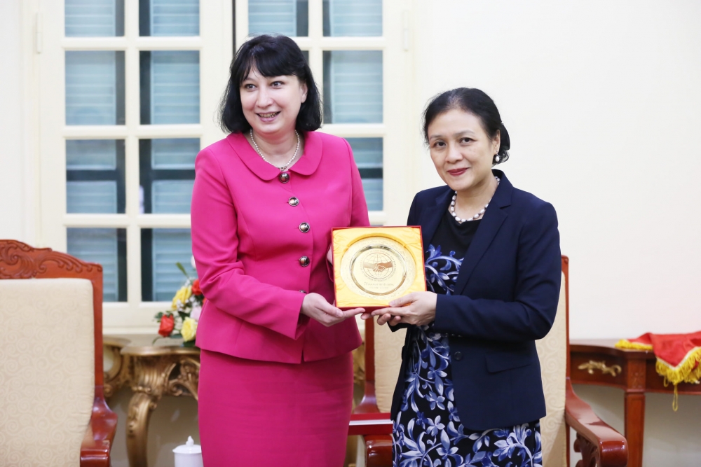 Đại sứ Cristina Romila: ưu tiên hàng đầu trong nhiệm kỳ là phát triển mối quan hệ nhân dân Việt Nam và Rumani