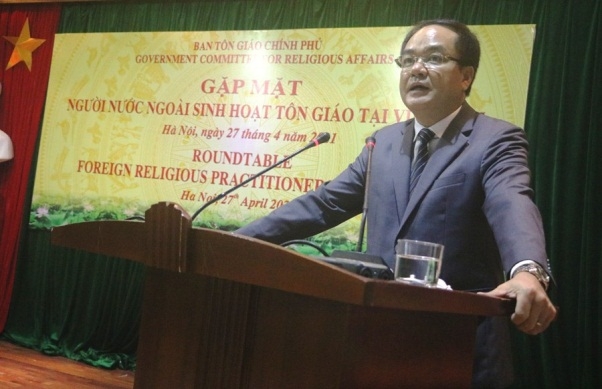 Tạo điều kiện thuận lợi cho hoạt động tôn giáo của người nước ngoài tại Việt Nam