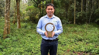 Người Việt Nam thứ hai được vinh danh tại giải "Nobel xanh" Người Việt Nam thứ hai được vinh danh tại giải "Nobel xanh"