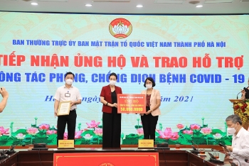 Hội Hữu nghị Việt Nam - Bulgaria. Việt - Pháp TP. Hà Nội ủng hộ công tác phòng, chống COVID-19