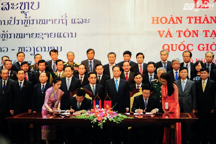 [Photo] Quan hệ hữu nghị vĩ đại, đoàn kết đặc biệt Việt Nam-Lào | Chính trị | Vietnam+ (VietnamPlus)