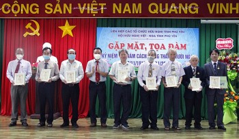 TW Hội Hữu nghị Việt - Nga tặng kỷ niệm chương, bằng khen cho 23 cá nhân của tỉnh Phú Yên