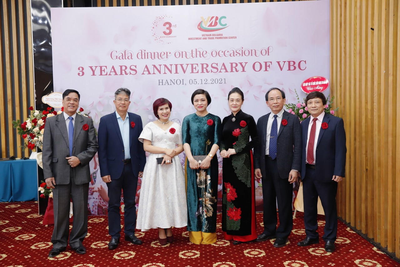 Ra mắt Chi hội hữu nghị Trung tâm xúc tiến thương mại đầu tư Việt Nam - Bulgaria