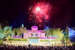 Ấn tượng “Tinh hoa nghề Việt” trong đêm khai mạc Festival nghề truyền thống Huế