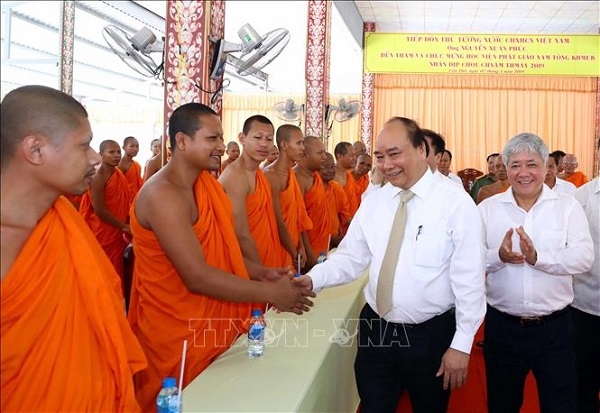 Thủ tướng gửi Thư chúc mừng đồng bào Khmer nhân dịp Tết cổ truyền Chôl Chnăm Thmây